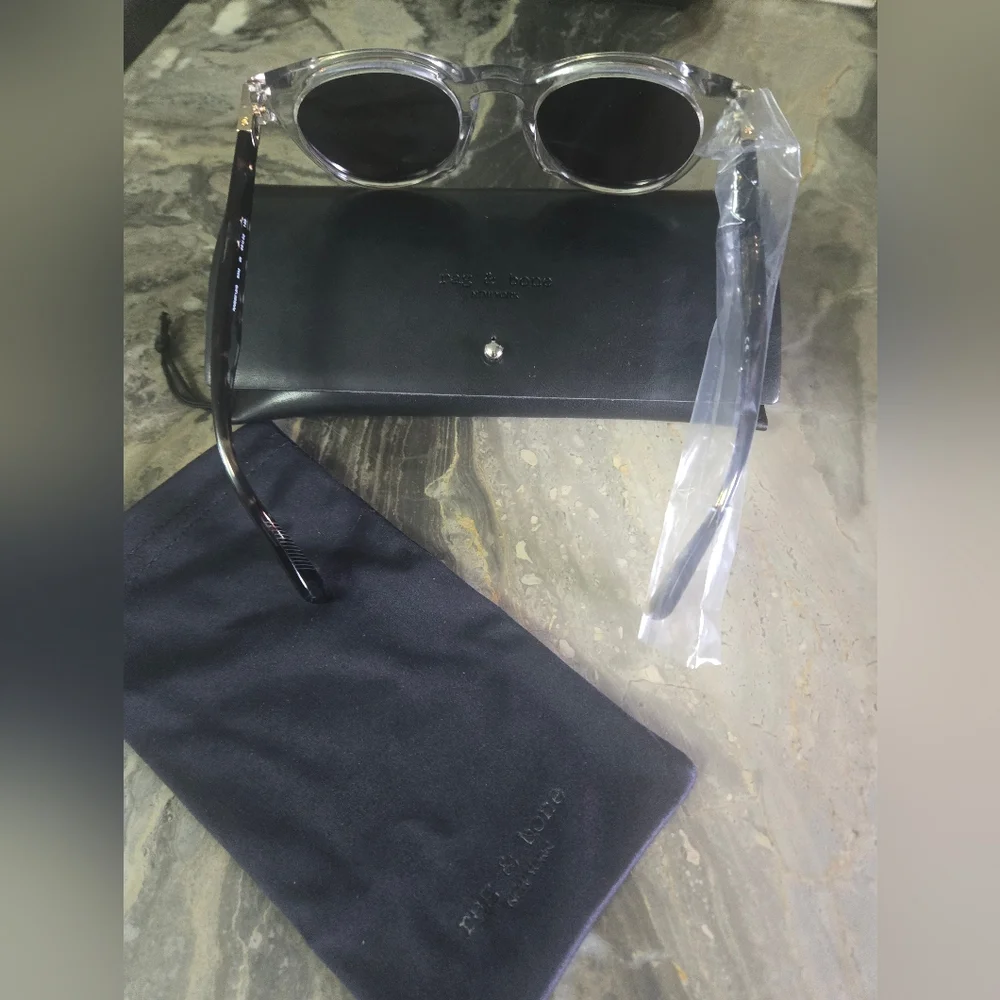 Rag & Bone Women's Sunglasses Comes With Case and Bag NWT - Picture 3 of 4